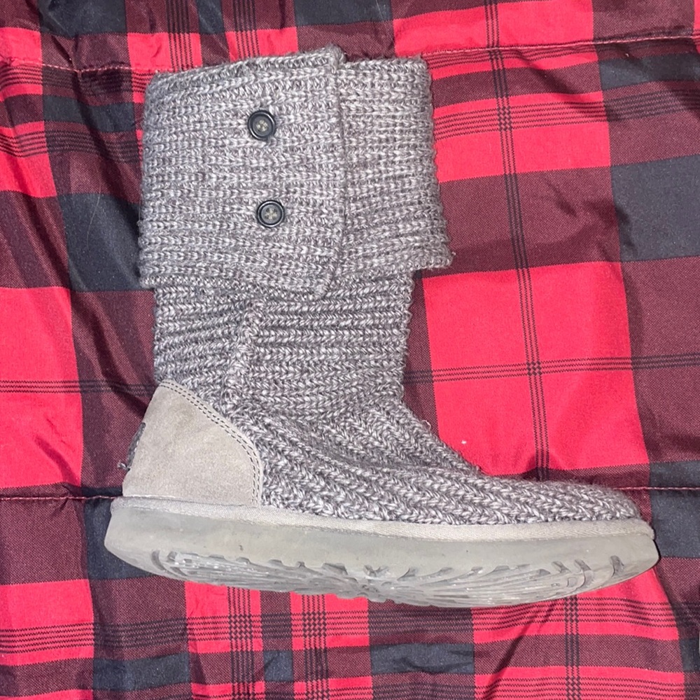 Ugg boots knit size 7